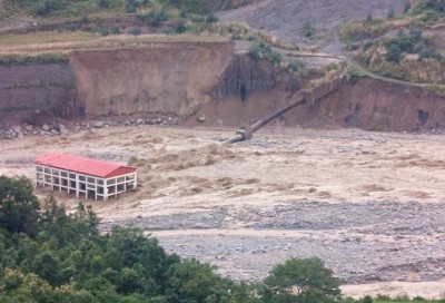 जलविद्युत् आयोजनामा बाढीको कहर, ११०० सय मेगावाट विद्युत् प्रणाली बाहिर   