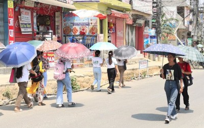 गर्मीका कारण कञ्चनरुप नगरपालिका विद्यालयमा बिदा        