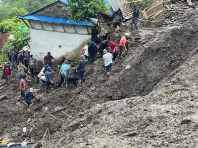 पहिरामा परी लमजुङमा चारजनाको मृत्यु       