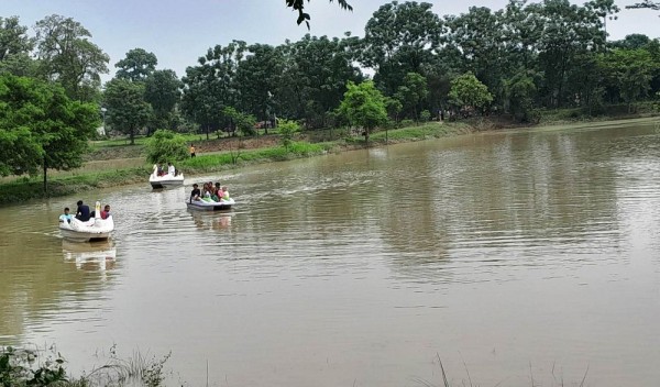 पर्या-पर्यटन प्रवर्द्धन गर्न सोभातालमा डुङ्गा सञ्चालन   