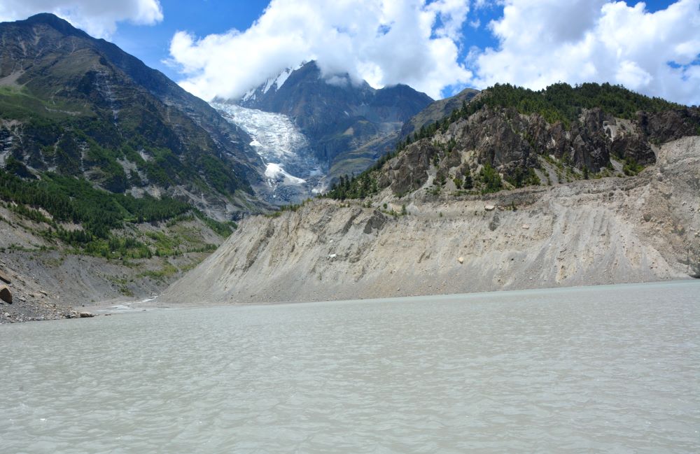 गङ्गापूर्ण हिमताल संरक्षणमा ढिलाइ       