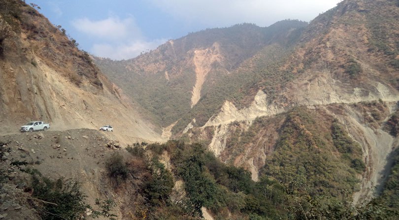 हेटौँडा-काठमाडण्डू जोड्ने कान्तिलोकपथ सञ्चालनमा   