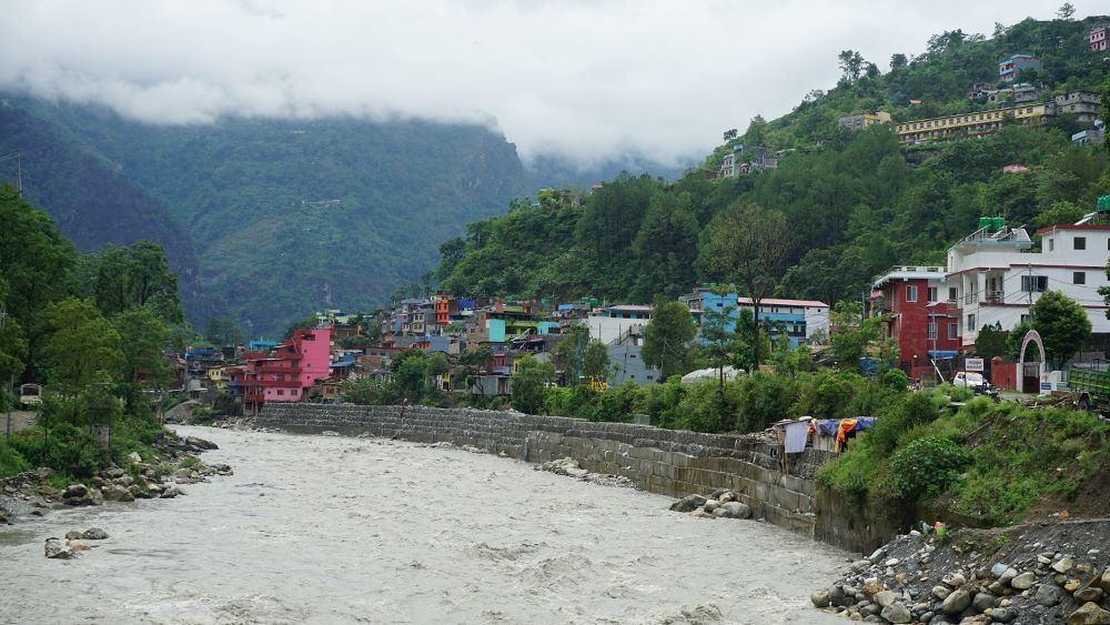 म्याग्दी नदीको कटान रोक्न मंगलघाटमा पर्खाल निर्माण       