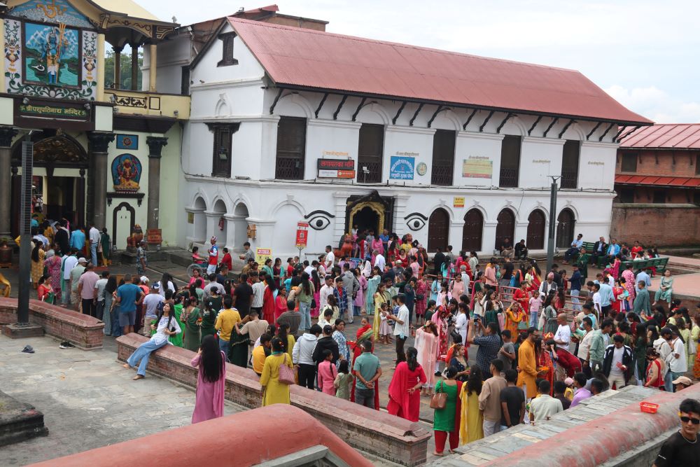 Pashupatinath-vid-1721110812.jpg