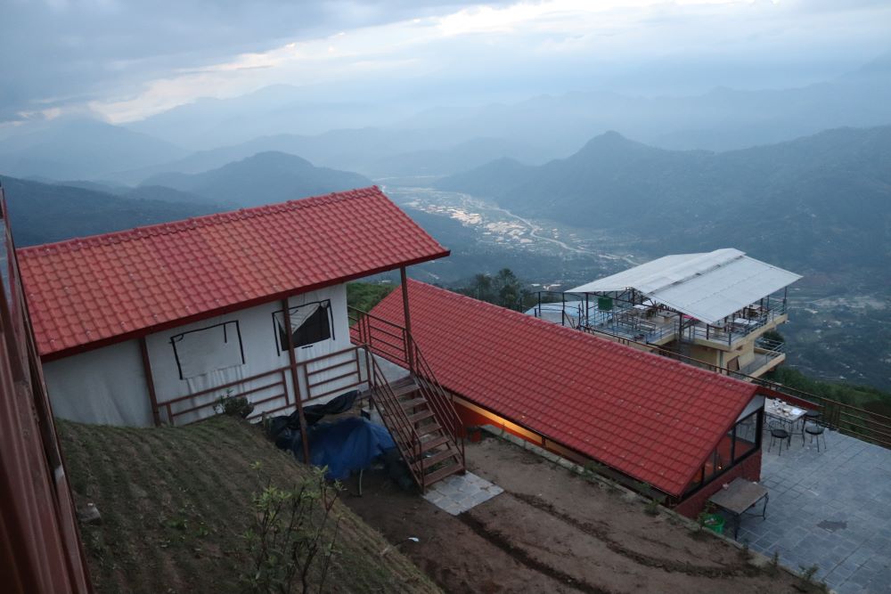 नयाँ पर्यटन गन्तव्यका रूपमा विकास हुँदै नुवाकोटको सूर्यचौर       